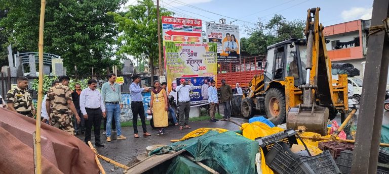 अतिक्रमणावर मनपाची कारवाई